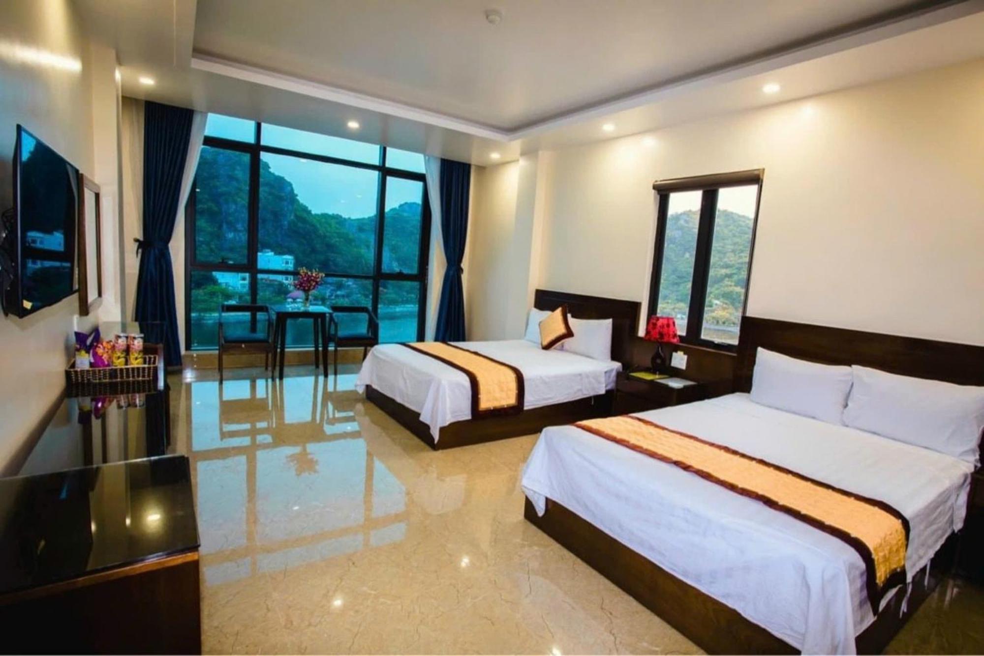 Aroma Cat Ba Sea View Hotel Chan Chau Exterior photo